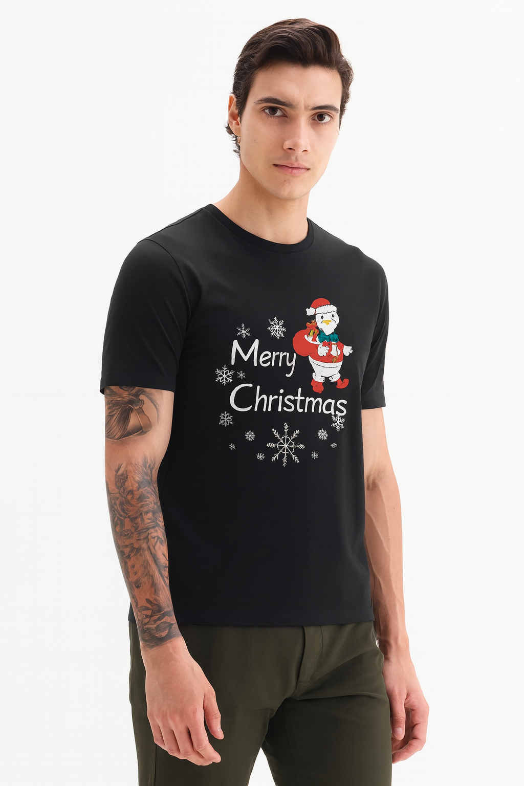 Cute Santa Duck Christmas Tee – Winter Snowflake Print Black Color T shirt