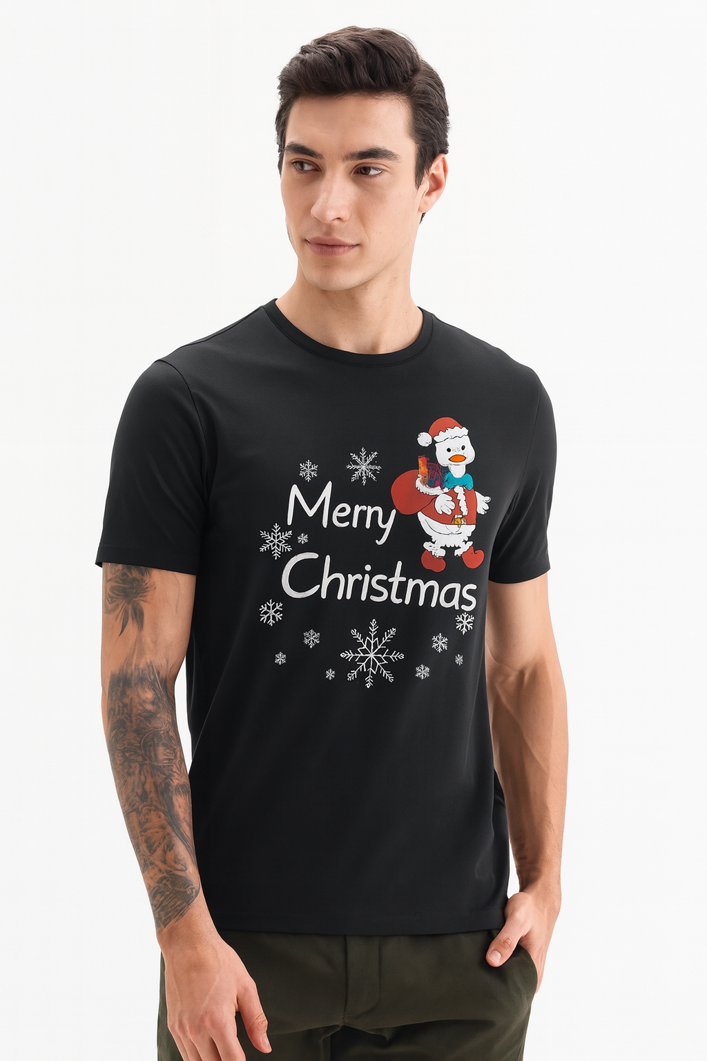 Cute Santa Duck Christmas Tee – Winter Snowflake Print Black Color T shirt