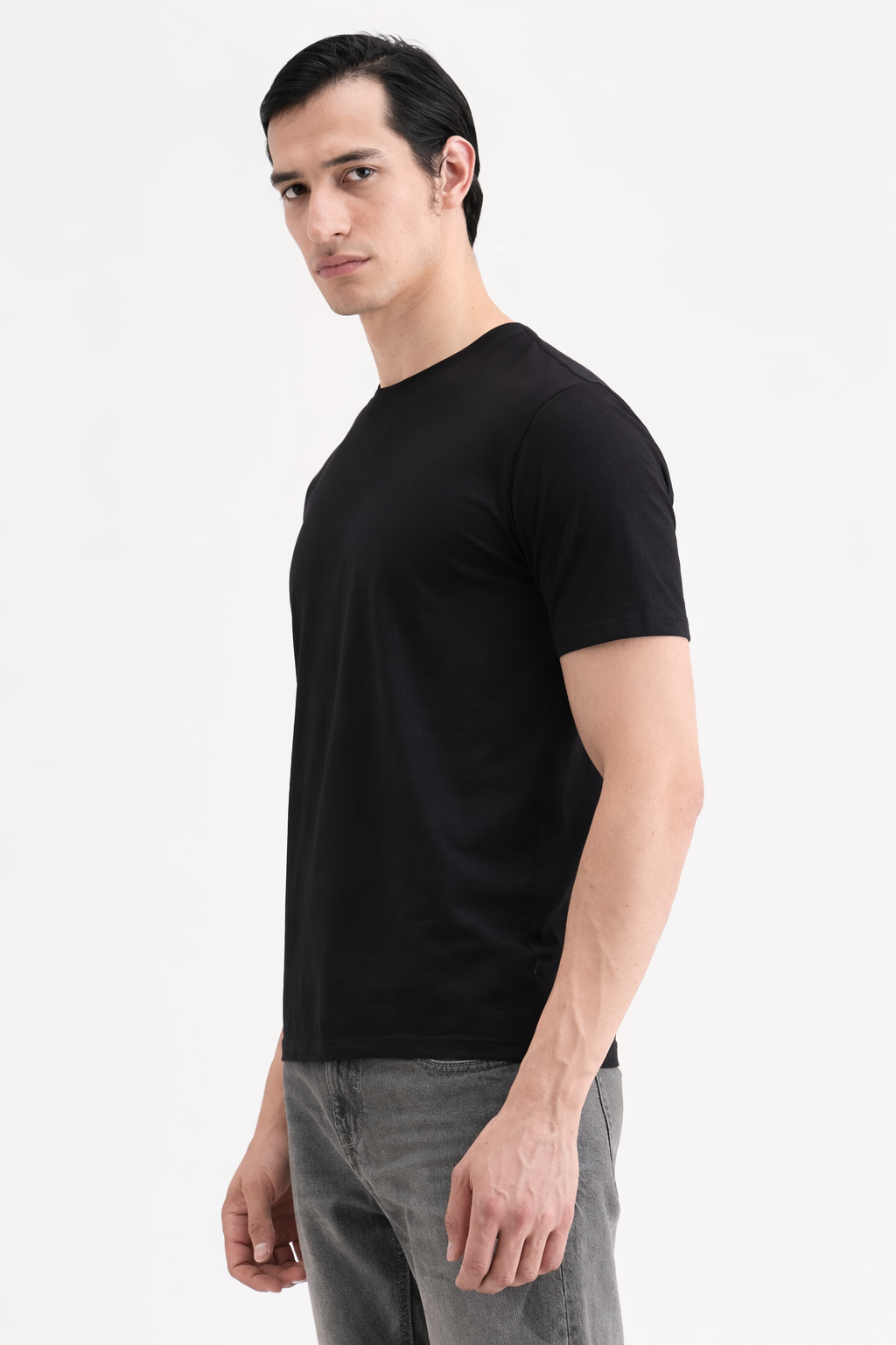Midnight Essential Black T-Shirt – Premium Minimal Fit