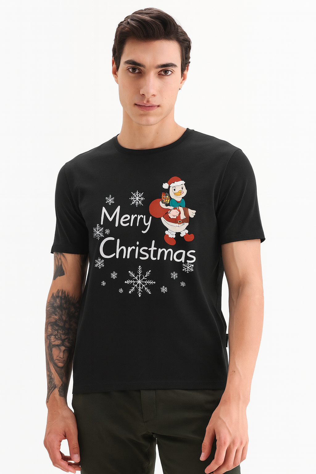 Cute Santa Duck Christmas Tee – Winter Snowflake Print Black Color T shirt