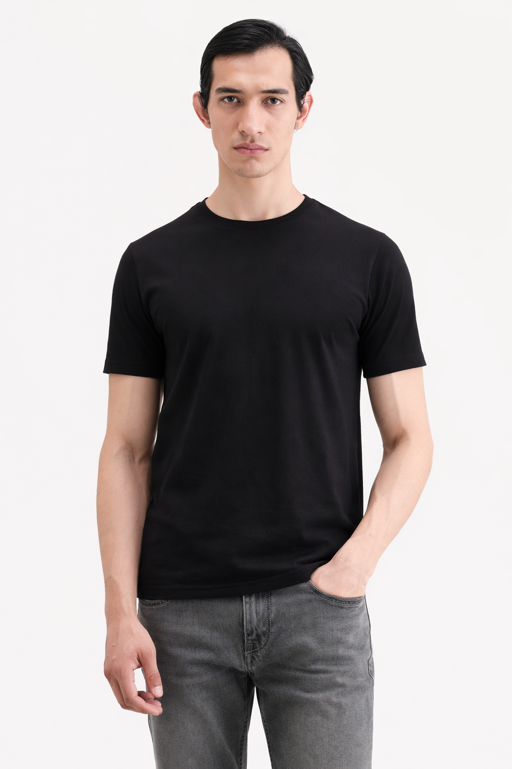 Midnight Essential Black T-Shirt – Premium Minimal Fit