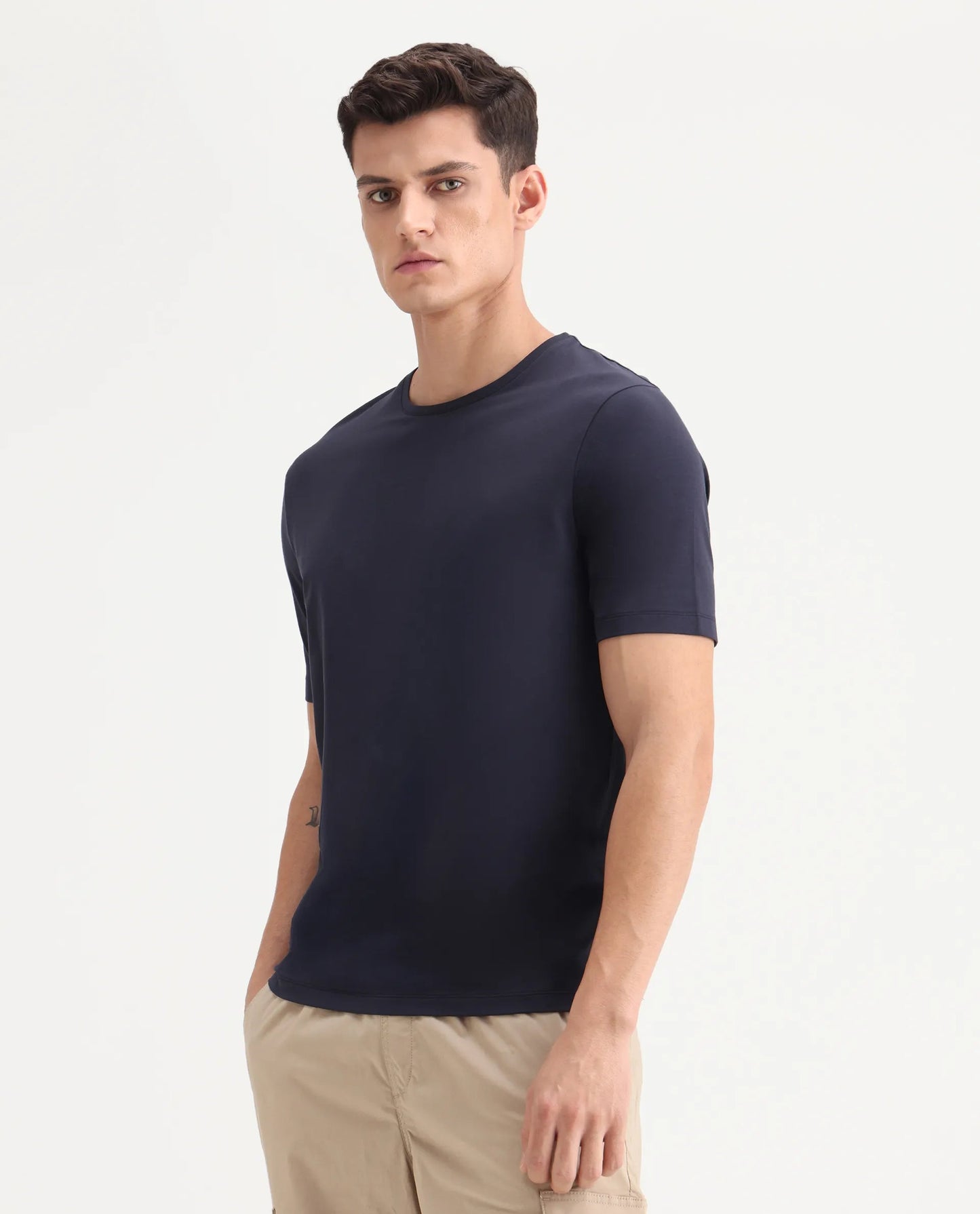 Men’s Navy Blue 220 GSM Premium Cotton T-Shirt – Regular Fit Essential